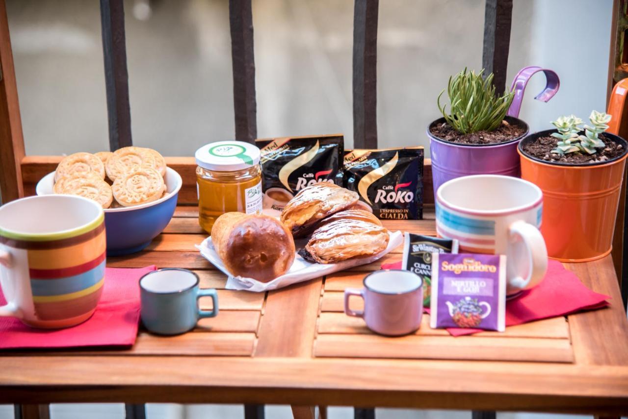 Guest Art Couette-café